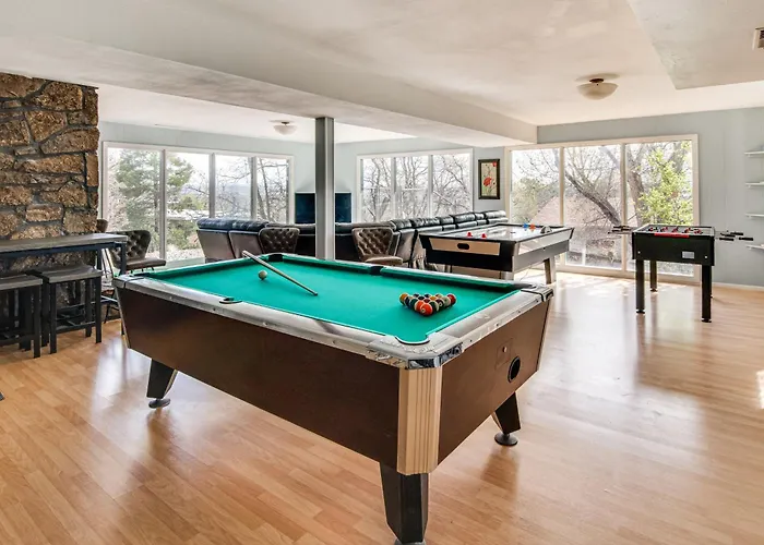 5 Mi To Area Attractions Home With Hot Tub